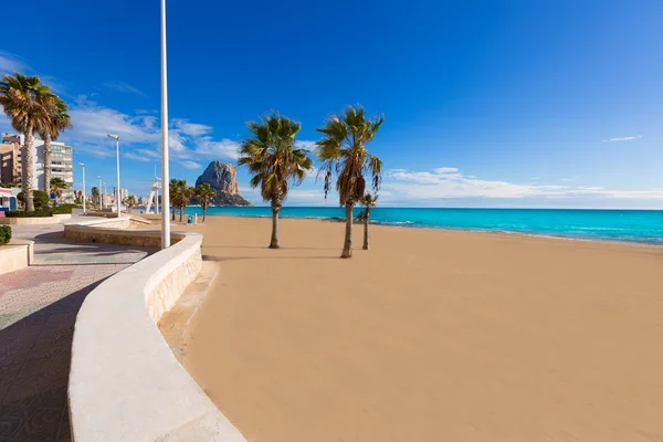 Spiaggia di Calpe playa Arenal Bol vicino a Penon Ifach Alicante — Foto Stock