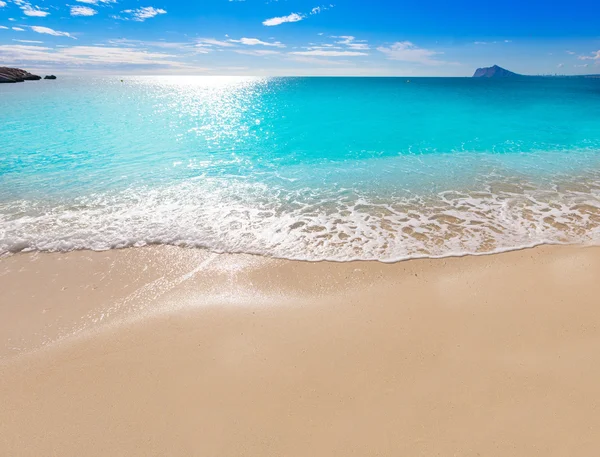 Spiaggia di Calpe Cala el Raco nel Mediterraneo Alicante — Foto Stock