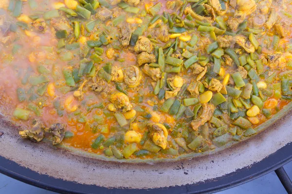 Paella memasak khas Valencia Spanyol resep dengan nasi — Stok Foto