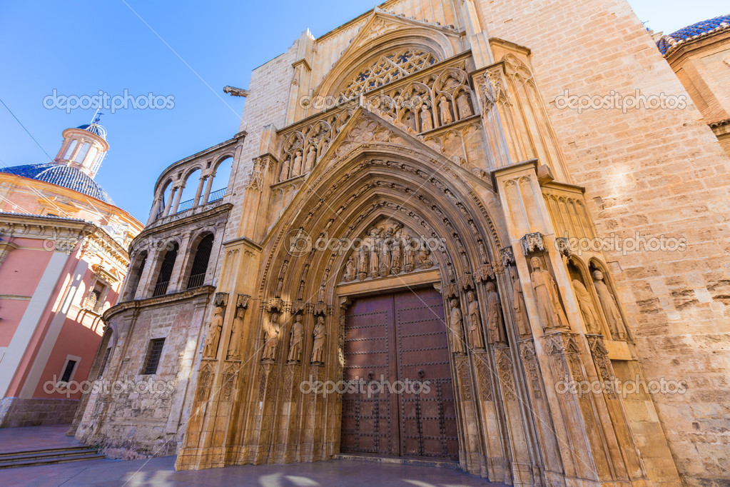 Catedral de Valencia Puerta de Apostoles Tribunal de las Aguas — Foto
