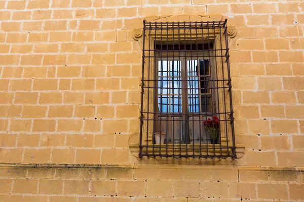 Javea sant bertomeu kostelní okno v alicante — Stock fotografie