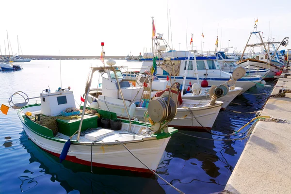 Barcos de pesca Javea Xabia no porto de Alicante Espanha — Fotografia de Stock