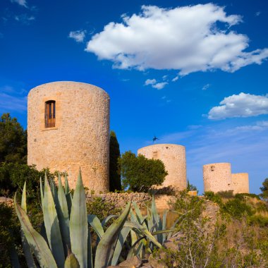 Javea xabia molins de la plana eski alicante yel değirmenleri.