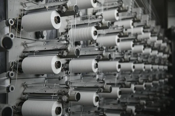 Primer Plano Del Hilo Para Industria Textil Tejido Urdimbre —  Fotos de Stock