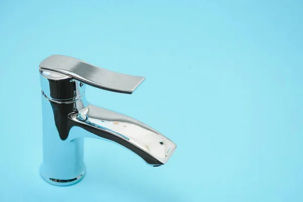 New Chrome Steel Mixer Tap Bathroom Sinks — Stock Photo, Image