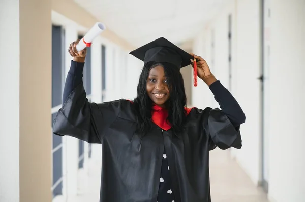 Krásné Mladé Afro Hospodářství Americké Postgraduální Diplom — Stock fotografie