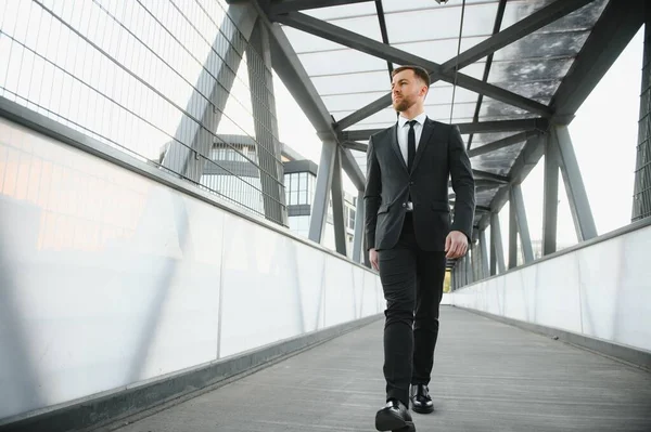 Stockbroker Office Successful Advanced Handsome Business Man Suit Looks Front — Stock Photo, Image