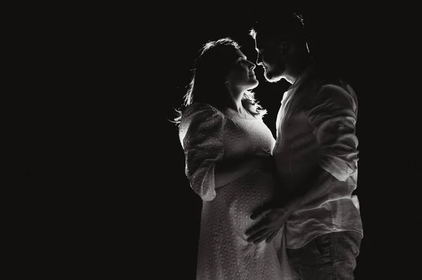 Feliz Casal Grávido Mãe Pai Amor Esperando Bebê Durante Gravidez — Fotografia de Stock