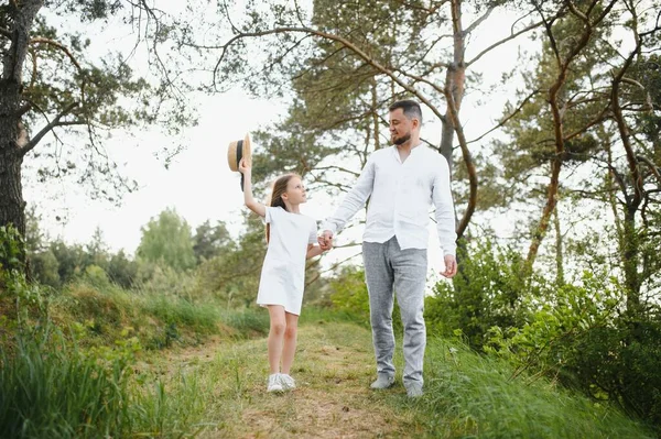 Stylish Bearded Father His Little Daughter Walk Summer Park — Stock Photo, Image