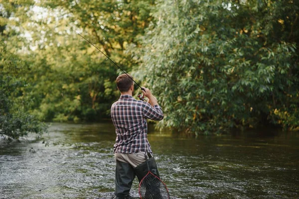 Man Fishing Rod Fisherman Men River Water Outdoor Catching Trout — Φωτογραφία Αρχείου