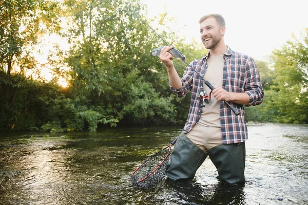 Vissen Forel Rivier Van Berg — Stockfoto