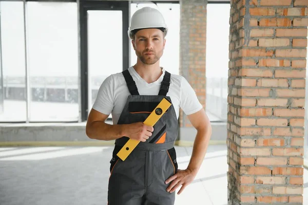 Man Builder Working Construction Site Male Repairer Overall Helmet — Fotografia de Stock