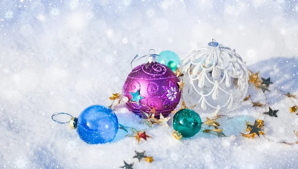 Kerstmis gekleurde ballen — Stockfoto