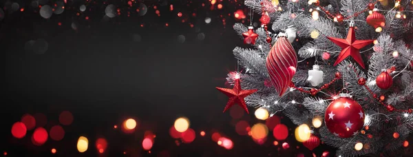 Decoração de Natal com estrelas vermelhas — Fotografia de Stock