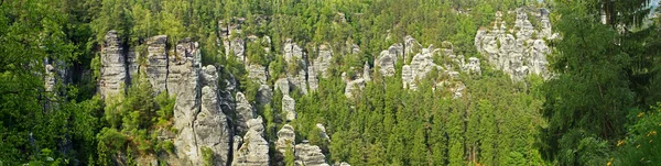 Elba Montañas de arenisca — Foto de Stock