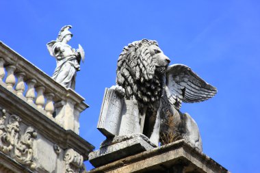 St mark aslan