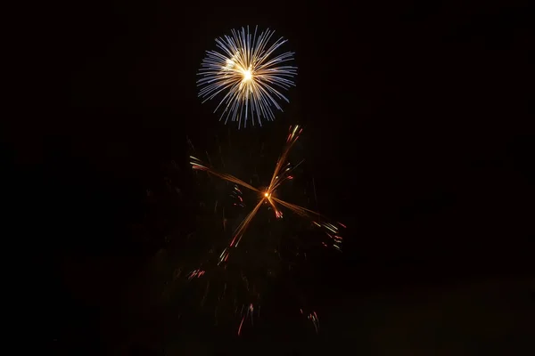 Bright Festive Fireworks Black Sky Fiery Rays Light Black Background — Stock Photo, Image