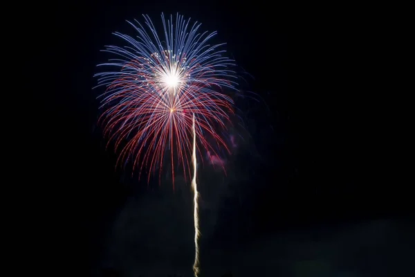 Bright Festive Fireworks Black Sky Fiery Rays Light Black Background — Stock Photo, Image