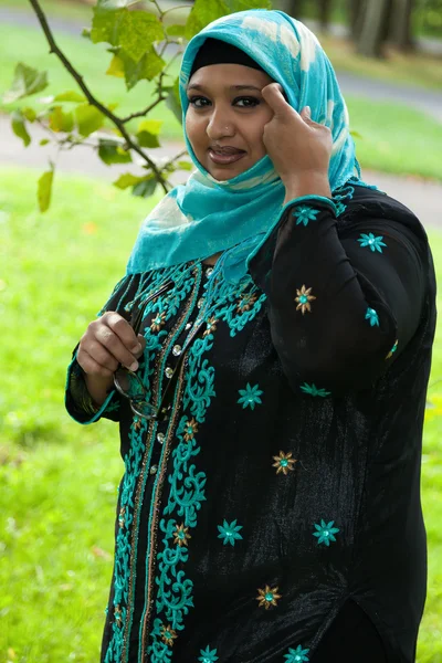 Retrato de una mujer india — Foto de Stock