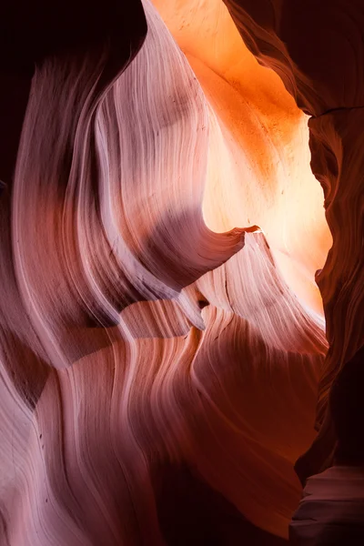 Horní antelope canyon v navajo rezervace v Arizoně — Stock fotografie