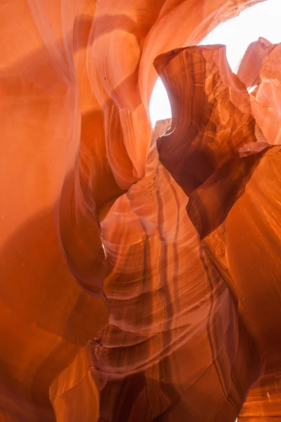 Horní antelope canyon v navajo rezervace v Arizoně — Stock fotografie