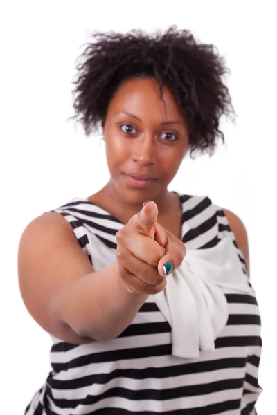 Jovem negra apontando para a tela - Africano — Fotografia de Stock