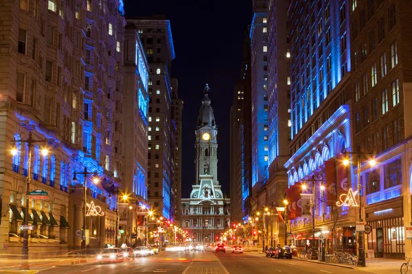 Philadelphia city hall tarafından gece, Pensilvanya ABD