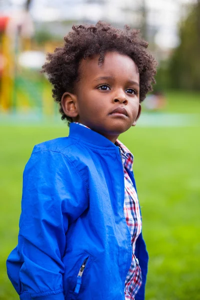 Outdoor portrait of a little african american boy - Black - chil — Stock Photo, Image