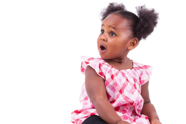 Sorprendida niña afroamericana — Foto de Stock