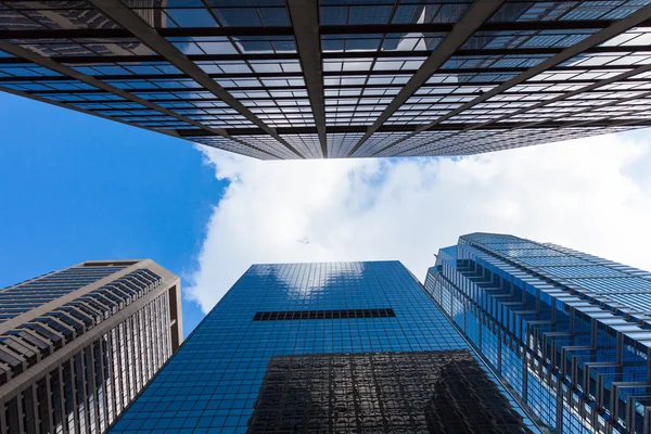 Detalle de la arquitectura - Philadelphia downtown glass building - Pen — Foto de Stock