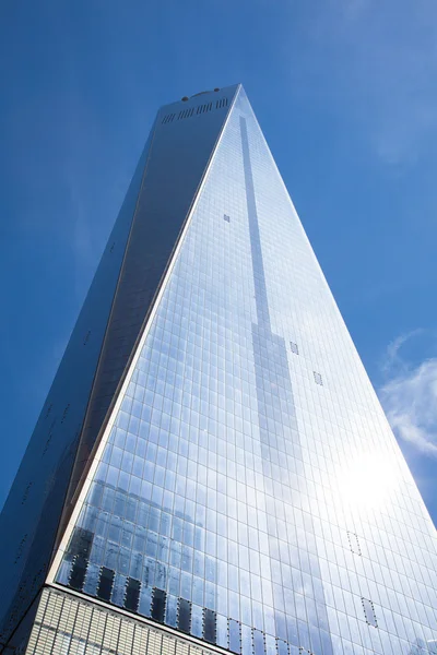 Manhattan wolkenkrabber, new york - Verenigde Staten — Stockfoto