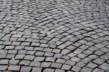 kapsama bir taş seyahat