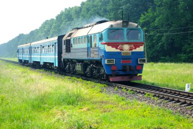 Dizel treni