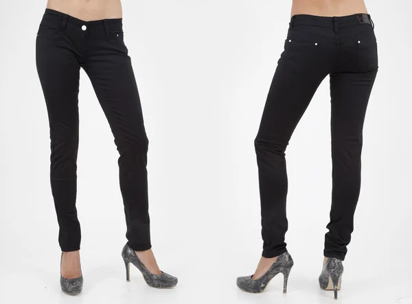Belle donne in jeans stretti — Foto Stock