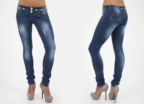 Hübsche Frauen in engen Jeans — Stockfoto