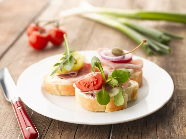 Turkey Ham Canapes — Stock Photo, Image