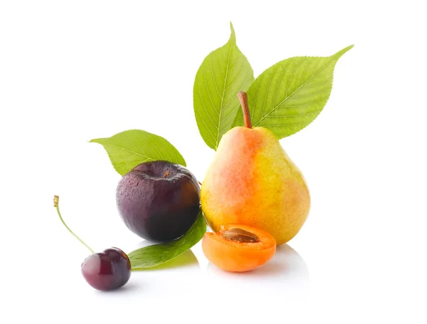 Various fruits isolated on the white background — Stock Photo, Image