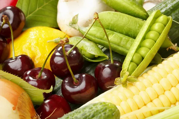 Frutas y hortalizas — Foto de Stock