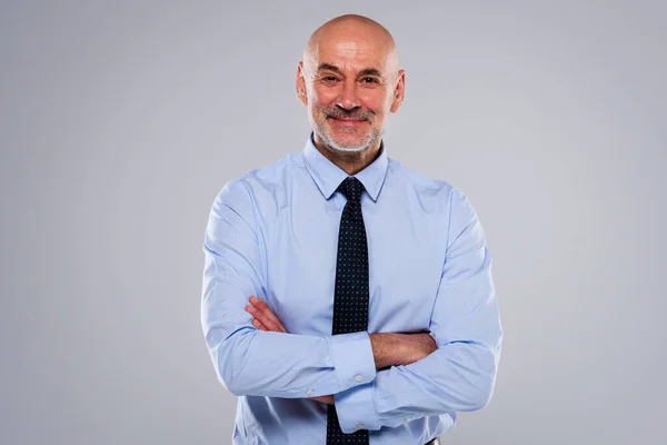 Portrait Smiling Caucasian Mature Businessman Confident Male Professional Arms Crossed — Stockfoto