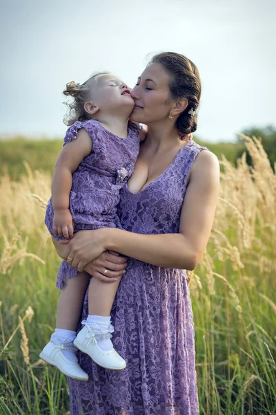 Anne ve çocuk — Stok fotoğraf