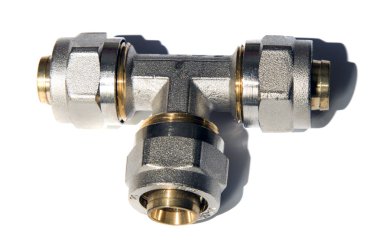 tee bağlantı parçaları