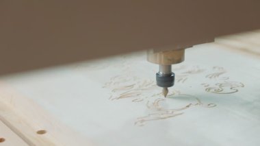 CNC ahşap işçiliği makinesi