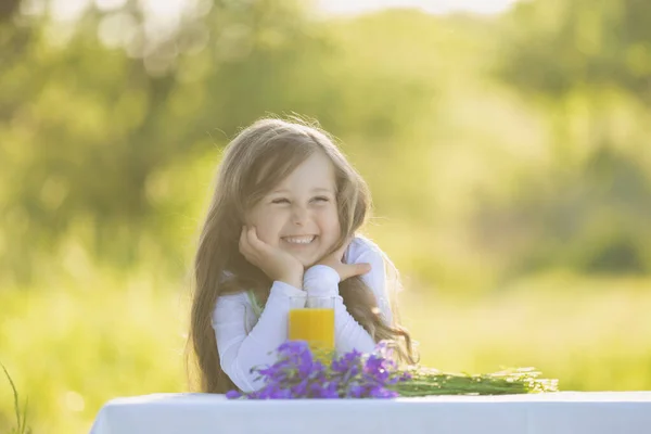 Cheerful Smiling Girl Sits Table Which Orange Juice — Stock Photo, Image