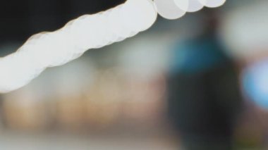 Çemberler şeklinde bulanık ışık