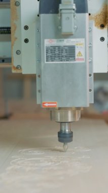 CNC ahşap işçiliği makinesi