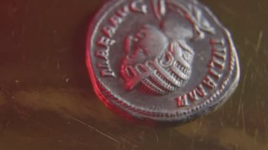 Roma İmparatorluğu 'nun eski parası.