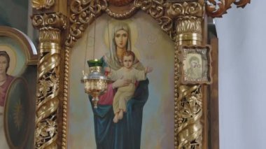 Kolinkivtsi köyü, Ukrayna - 27 Nisan 2022. Kutsal Havariler Eşitliği Manastırı Prens Vladimir..