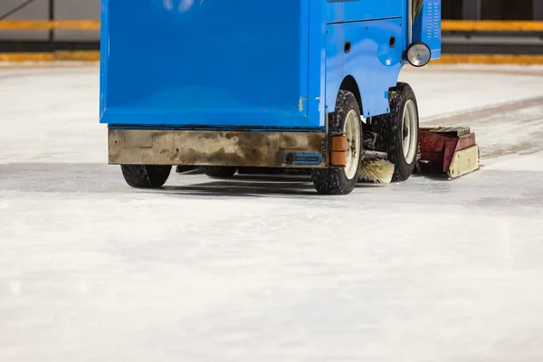 Eisnivelliermaschine — Stockfoto