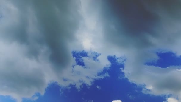 Синє Небо Часовий Пояс Хмарами — стокове відео