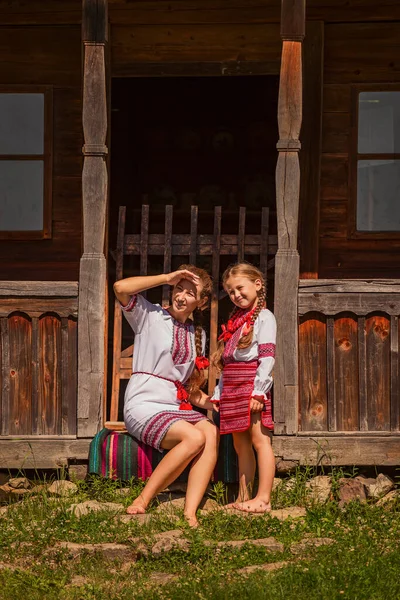 Mother Daughter Ukrainian National Costumes Sitting Old House — Stock Photo, Image
